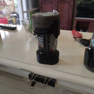Vỏ pin ridgid,aeg