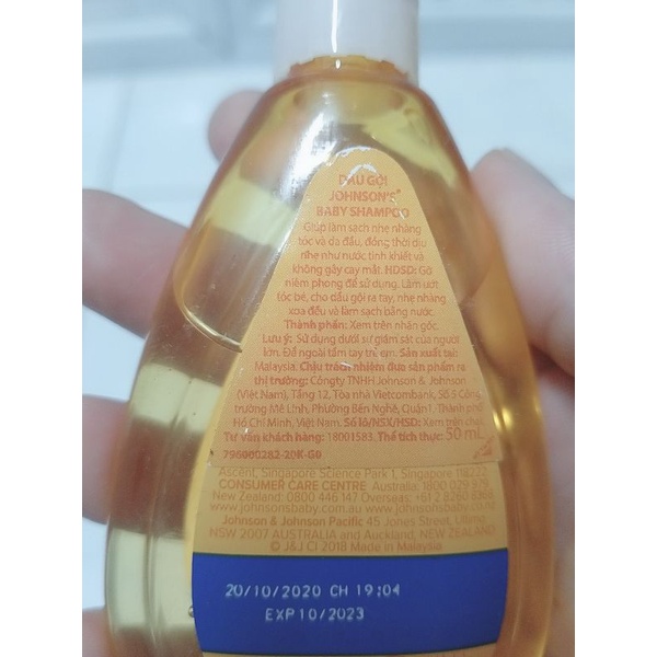 [MUA 1 TẶNG 1]Dầu gội Johnson's &amp; Johnson 200ml tươi mát (tặng 1 Tắm gội 50ml)