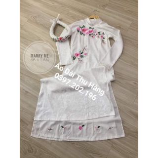 Áo dài gấm màu trắng, đỏ, hồng 4tà thêu