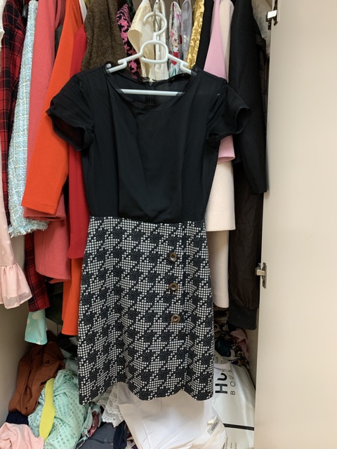 Thanh lý váy sz xs