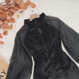 Đầm cổ tàu tay phồng