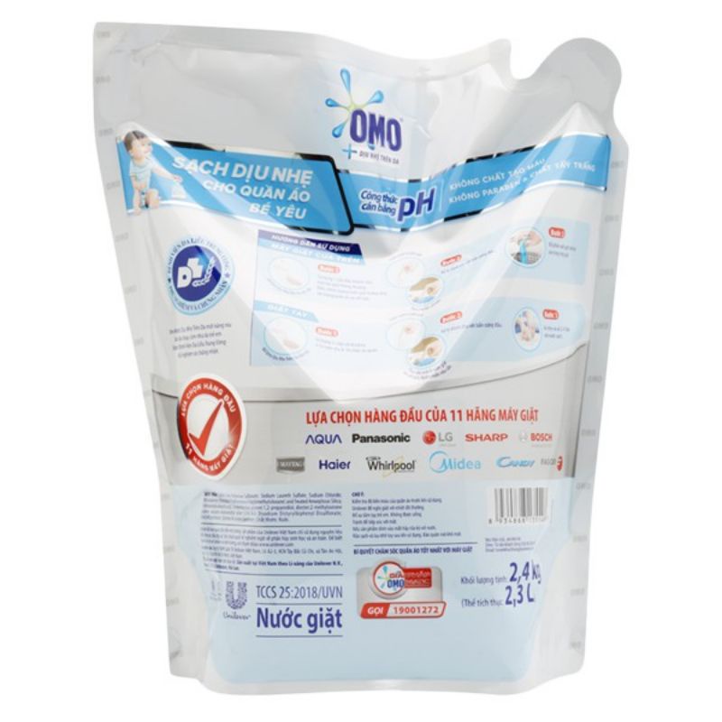 Nước giặt Omo Matic dịu nhẹ trên da túi 2.3kg