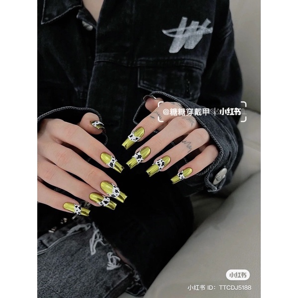 Nail box thiết kế cá tính đẹp độc lạ