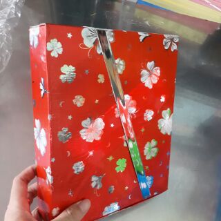 Hộp quà trang trí Noel