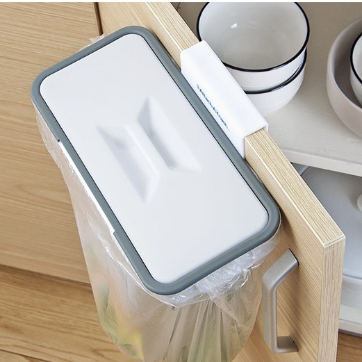 Giá treo túi rác gắn tủ bếp tiện lợi