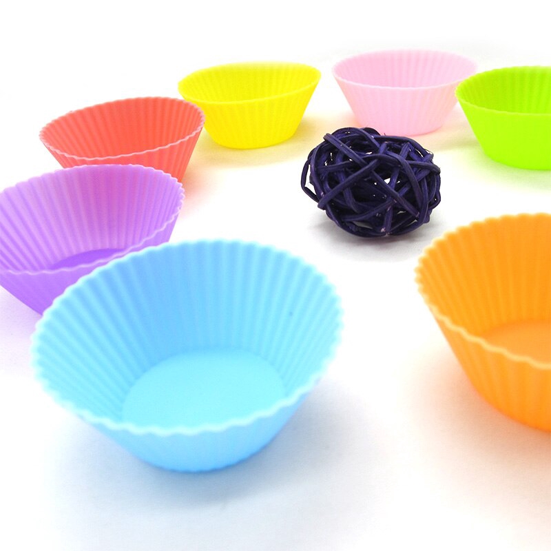 Bộ 12 khuôn làm bánh cupcake bằng silicon 7cm