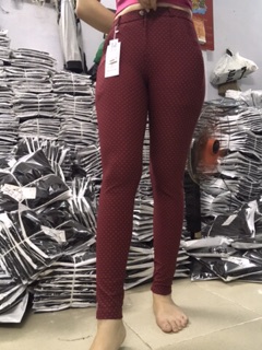 Quần cotton chấm bi
