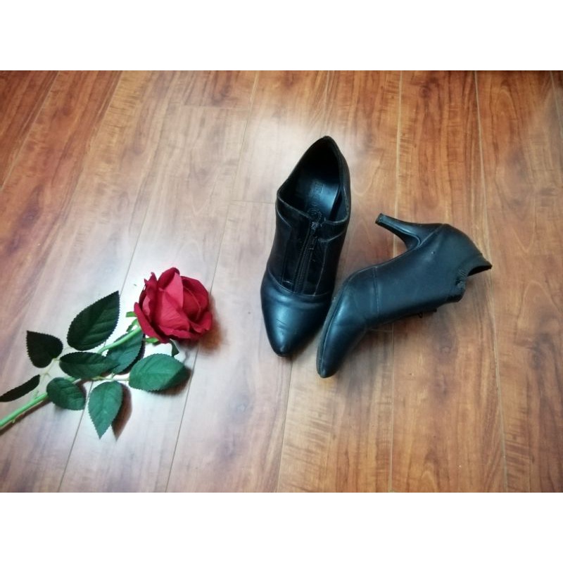 GIẦY BỐT NỮ CAO 7CM THANH LÝ
