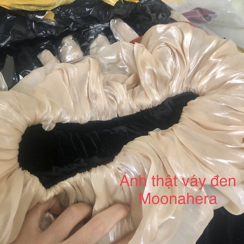 Váy nhung trễ vai cổ bèo dáng váy dài đi tiệc. Đầm nhung thiết kế dài tay