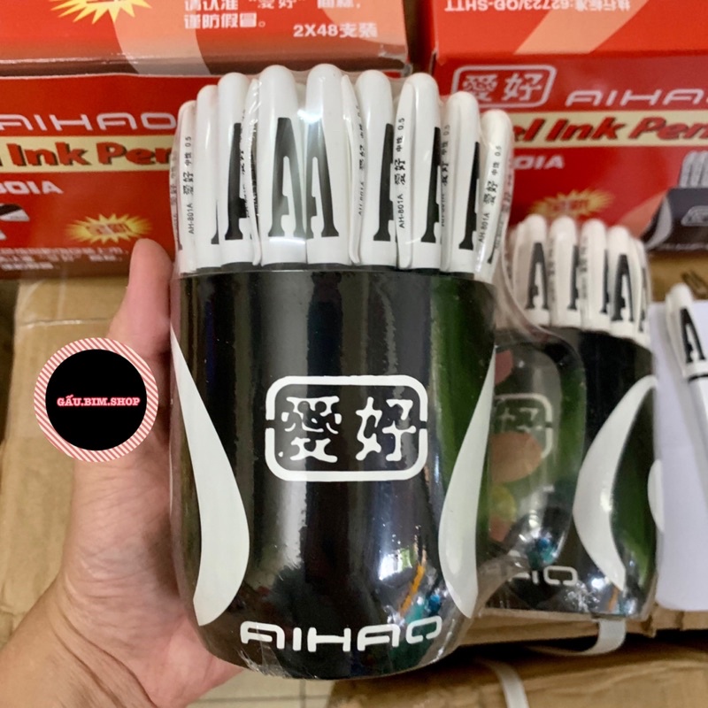 48 chiếc bút A (tặng kèm cốc), hàng tốt, chất lượng. 1 cốc đóng đủ số lượng