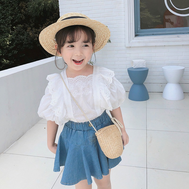 Set trang phục bé gái áo thô mịn ren trắng phối chân váy jeans cực xinh chất mềm mát 1-7T (10-27kg) + Tặng kẹp tóc