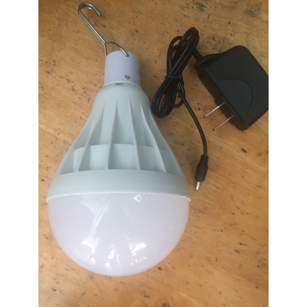Đèn tích sạc điện siêu sáng LS -999 60W