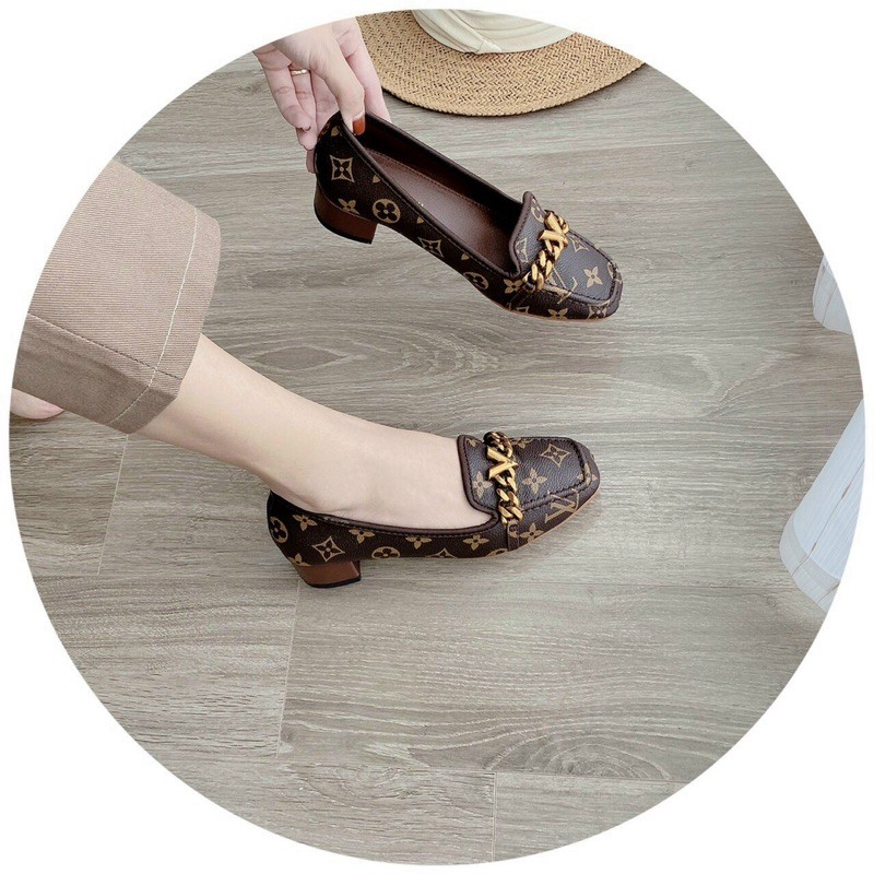Giày cao gót 5cm da mềm Giày moca lười lv nữ mũi vuông tag khoá V (fullbox Bill túi )