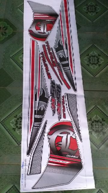 Tem rời dán xe taurus