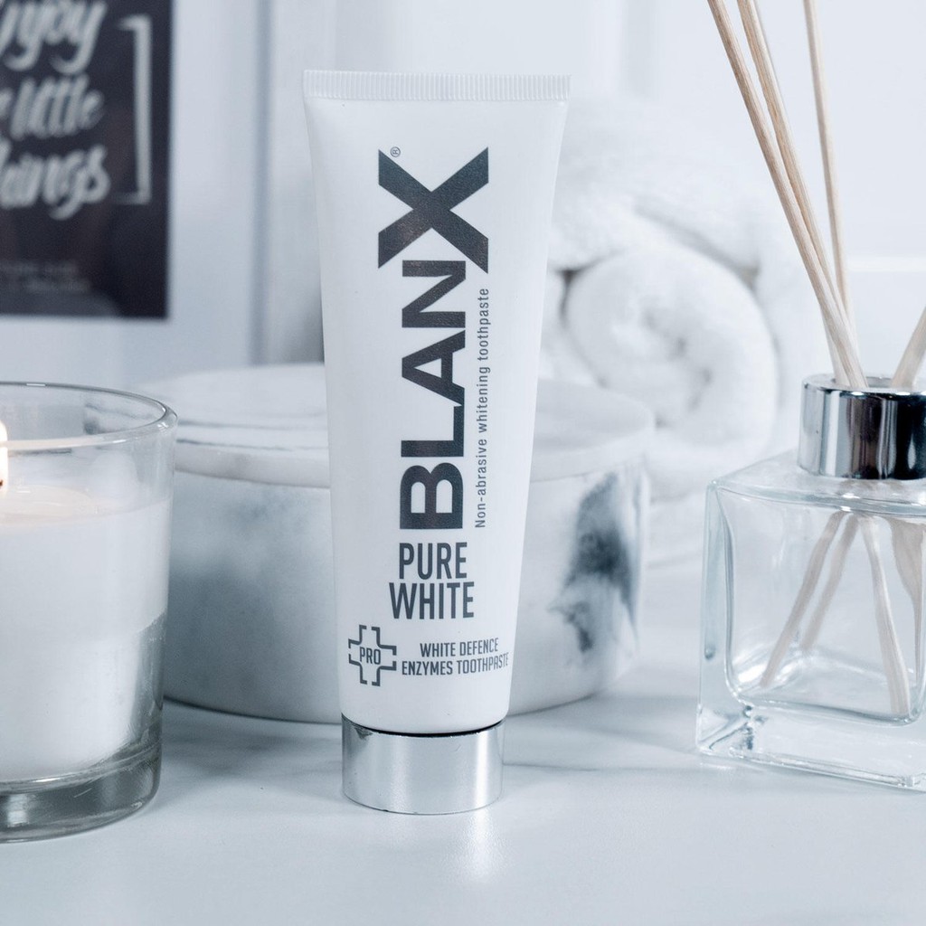 Kem Đánh Răng Blanx Pro Pure White Trắng Sáng Tinh Khiết 75ml
