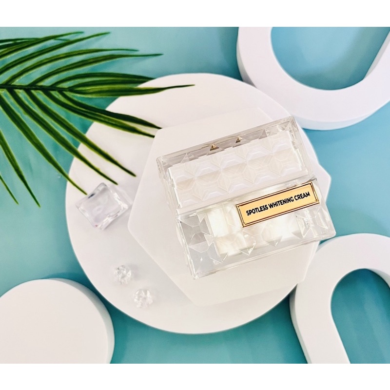 Kem face Spotlesswhite Spotless white 2022