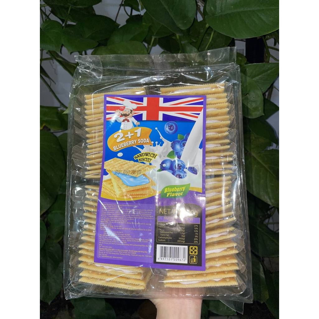 Bánh Quy Hong Kong Kẹp Kem Vị Dứa 2+1 Pineapple Soda (Gói 600g)