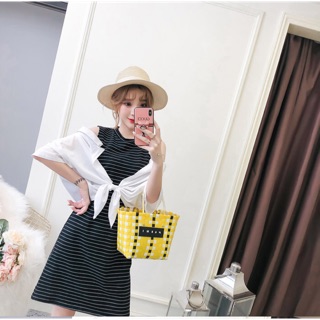 Đầm sơ mi trễ vai big size trắng phối sọc size lớn 3XL 75-85kg