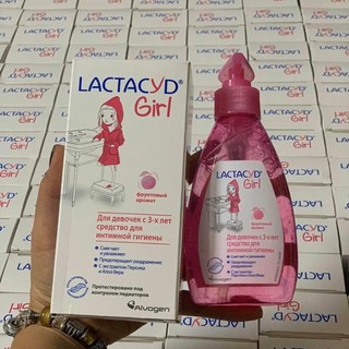 DUNG DỊCH VỆ SINH CHO BÉ GÁI LACTACYD NGA (cho bé từ 3 tuổi trở lên)