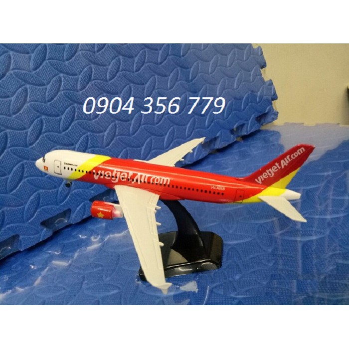 MÔ HÌNH MÁY BAY TĨNH AIRBUS A320 VIETJET AIR 20CM CÓ BÁNH XE