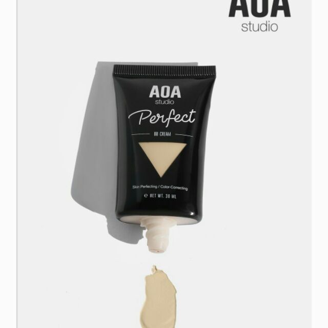 BB cream AOA studio
