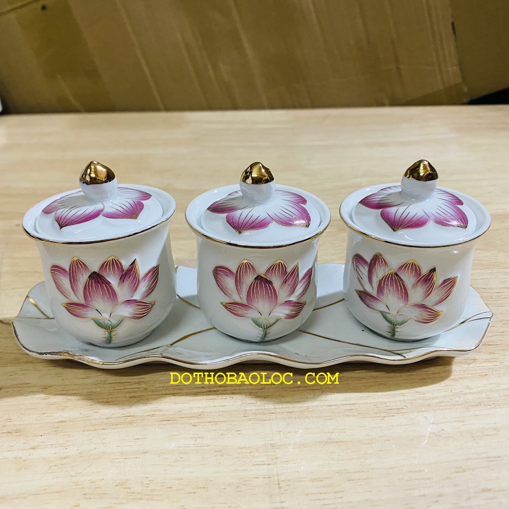 Chum nước thờ có nắp bạch ngọc sứ hoa sen tím nổi 2 loại: bộ 3 ly