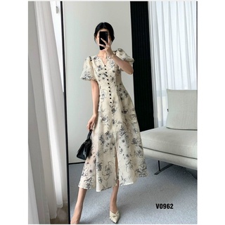 Đầm maxi hoa cổ v tay phồng