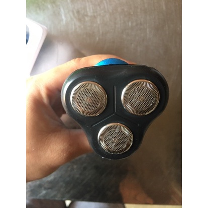 Bộ 3 lưỡi dao cạo râu đa năng dùng được cho máy cạo râu đa năng 4D,6D,8D, 9D và hầu hết các dòng máy hiện nay