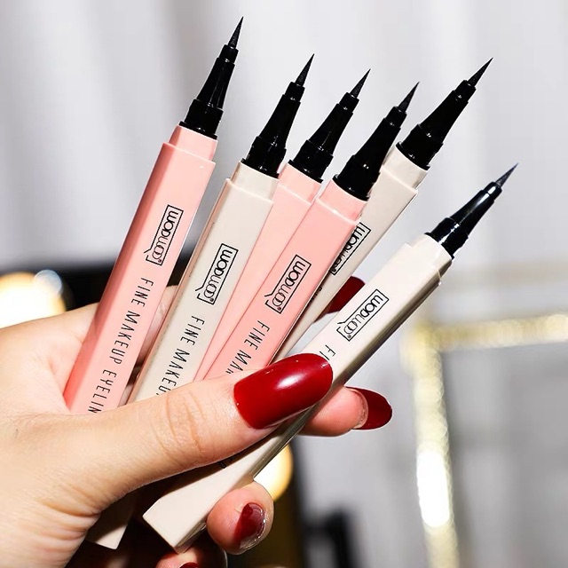 Bút kẻ mắt WodWod nội địa Trung | BigBuy360 - bigbuy360.vn