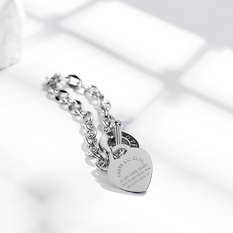 Vòng Tay Thép Titan Mạ Vàng 18k Mặt Khắc Chữ Love Phong Cách Hip Hop Hàn Quốc Đơn Giản Cho Nữ