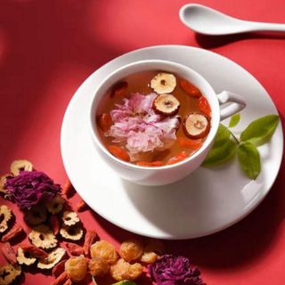Trà táo đỏ