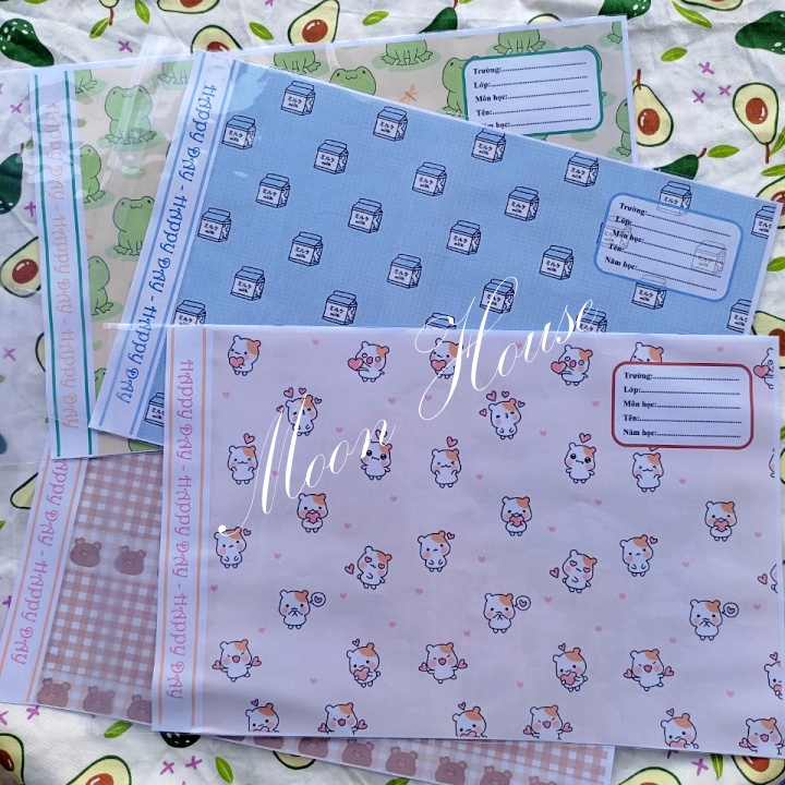 BÌA BAO TẬP A5 CÓ SẴN BAO KÍNH HÌNH ẢNH DỄ THƯƠNG