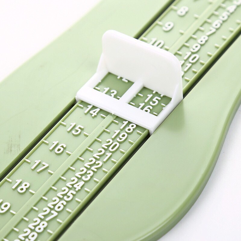 Dụng cụ đo chiều dài chân, đo kích cỡ giầy cho bé