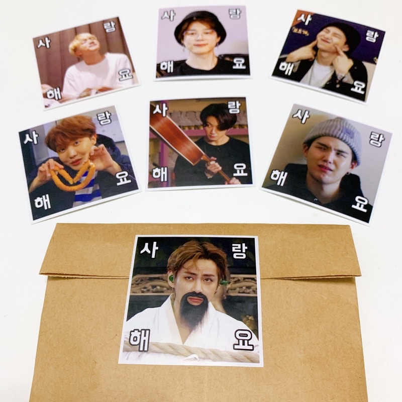 Sticker niêm phong BTS mẫu chữ hàn