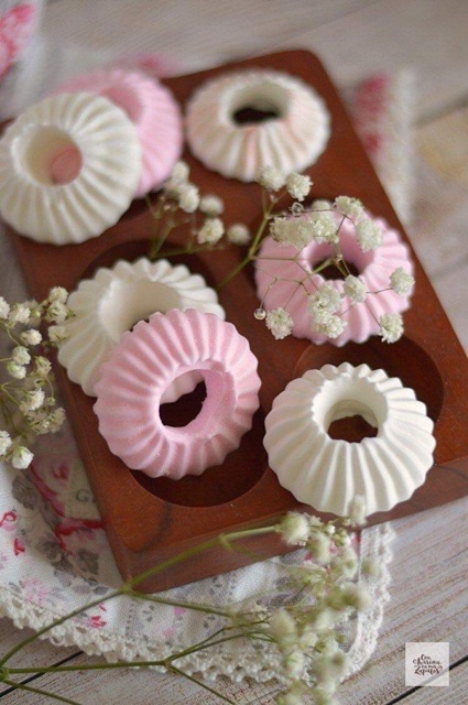 Đuôi Cookie - Meringue