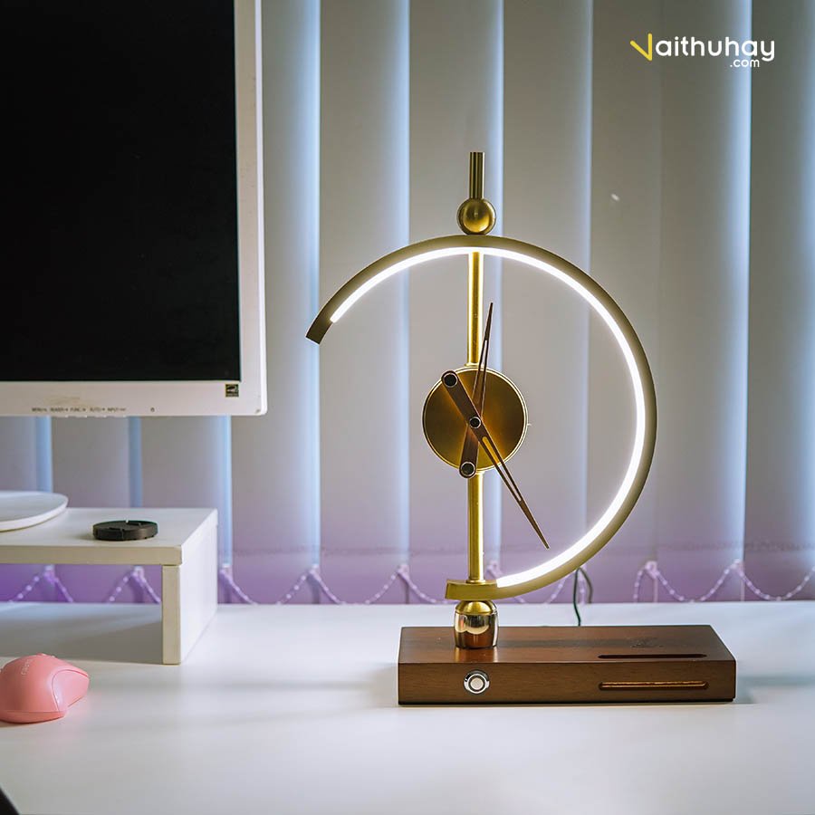 Đèn Trang Trí Đồng Hồ Vaithuhay Clock Lamp Tích Hợp Sạc Không Dây