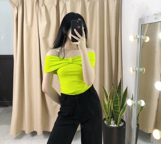 Áo nơ trễ vai