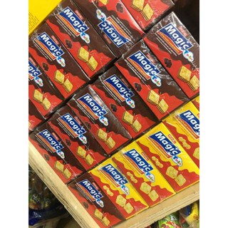 Bánh cracker hai lớp Magic Twin hộp 300g