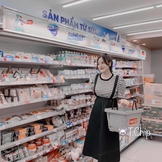 Set áo kẻ + chân váy yếm