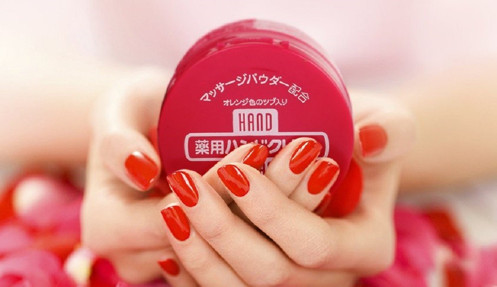 Kem Dưỡng Da Mềm Mịn Tay Chân Chống Khô Nứt Nẻ Shi seido Hand Cream