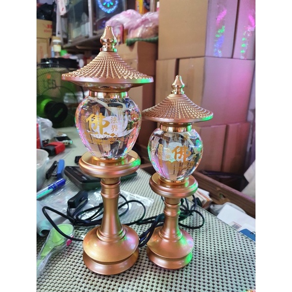 Đèn Pha Lê Thờ Cúng Hình Tháp - Đèn Led Đổi Màu Cao Cấp