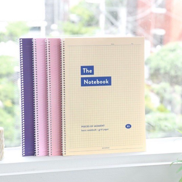 Vở B5 gáy lò xo giấy kẻ ô Hàn Quốc - ICONIC The Notebook Grid Paper
