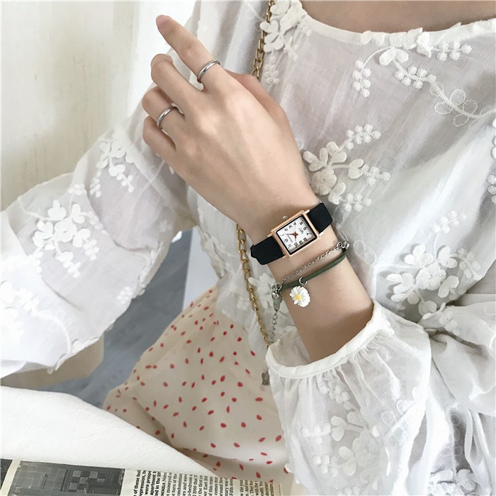 Đồng thồi trang nữ Gaiety dây da mềm êm tay, mặt chữ nhật chống trày xước tốt | BigBuy360 - bigbuy360.vn