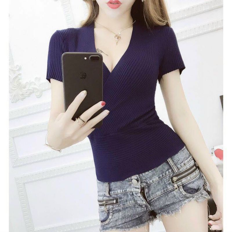 Áo thun Gân xoắn đắp ngực 1 bên cổ V tay ngắn A15