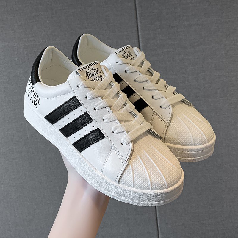 Giày sneaker thể thao thời trang nữ năng động