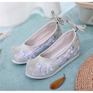Giày nữ cổ trang( ib shop trước khi đặt nhé)