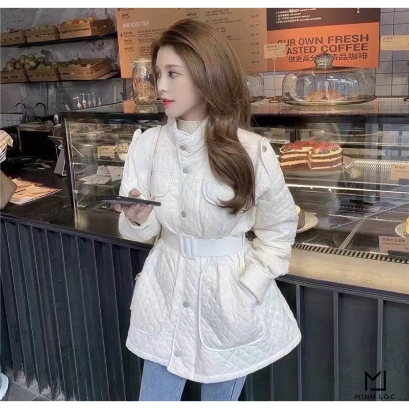áo khoác phao trám dáng dài màu trắng, siêu nhẹ kèm đai.sz sm