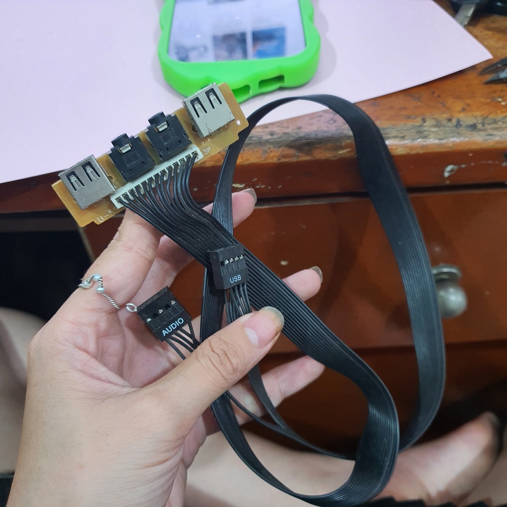 Cáp nối ra 2 cổng usb và cổng audio từ cổng 2.0 trên main - dài ~ 70cm