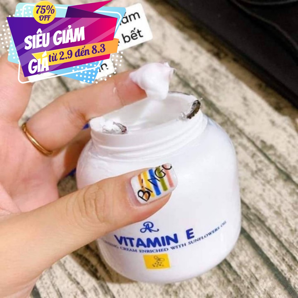 Kem dưỡng ẩm vitamin e Thái Lan (hàng sẵn) -Hàng xách tay Thái Lan