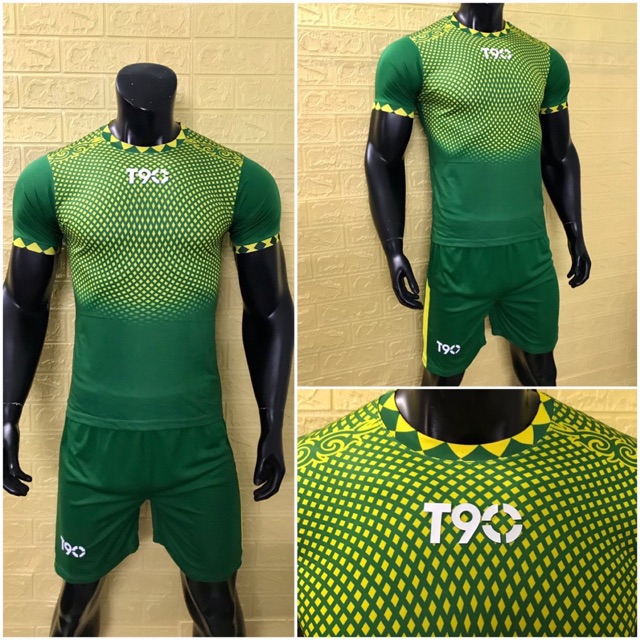 Quần áo bóng đá T90